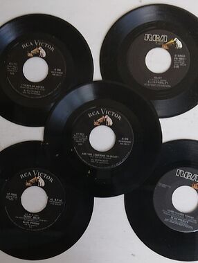 Elvis RCA Victor Vintage 45 RPM Records - Black Vinyl Set Of 5